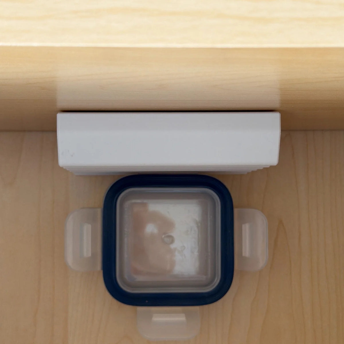 Lid Organizer with Hooks